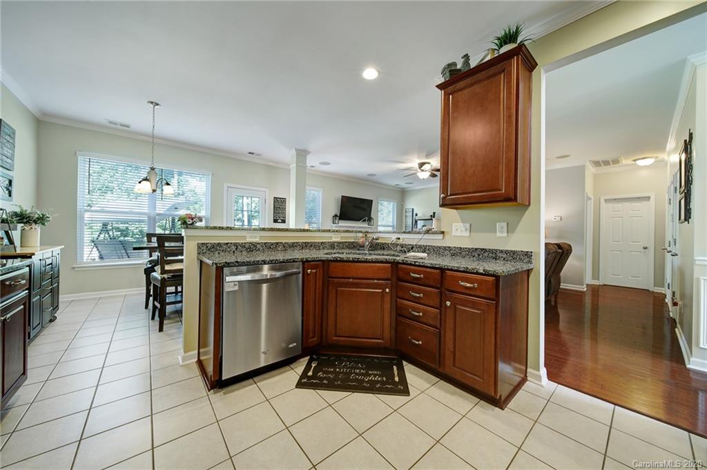 113 Annatto Way Tega Cay, SC 29708 - Photo 16 of 43