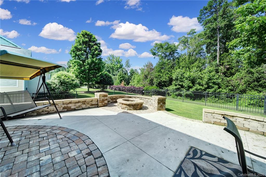 113 Annatto Way Tega Cay, SC 29708 - Photo 40 of 43