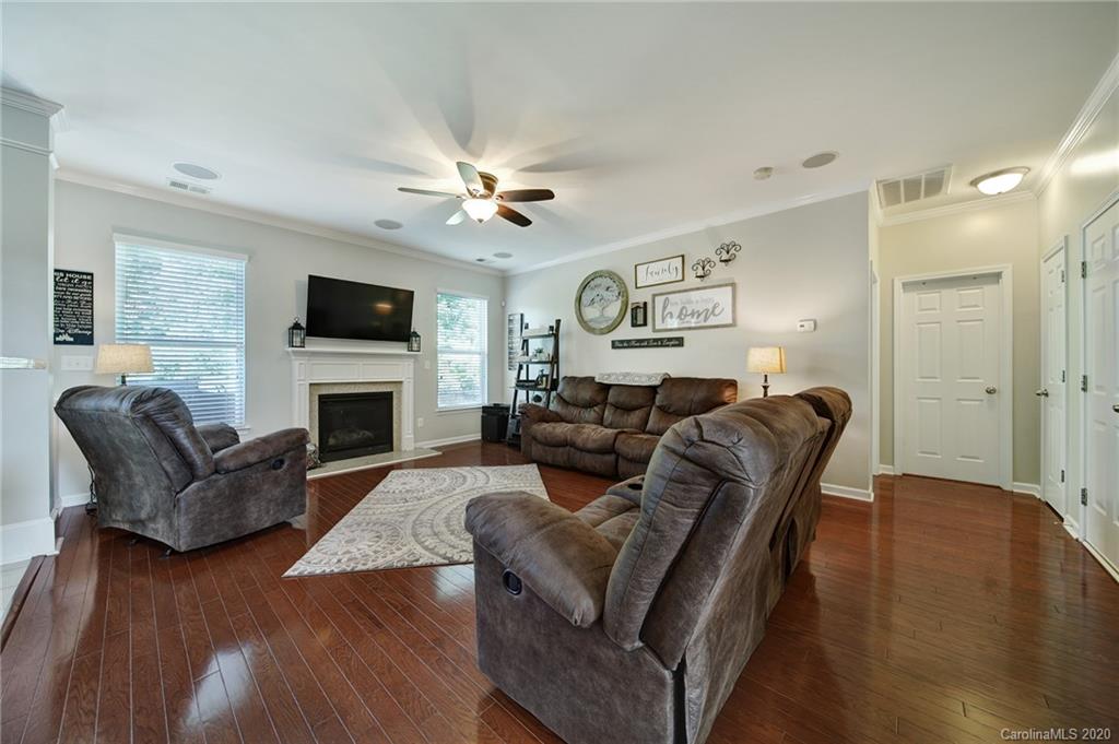 113 Annatto Way Tega Cay, SC 29708 - Photo 10 of 43