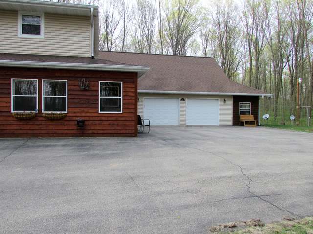 N6323 Neva Lake Road Deerbrook, WI 54424 - Photo 4 of 19 Gallery Image 4