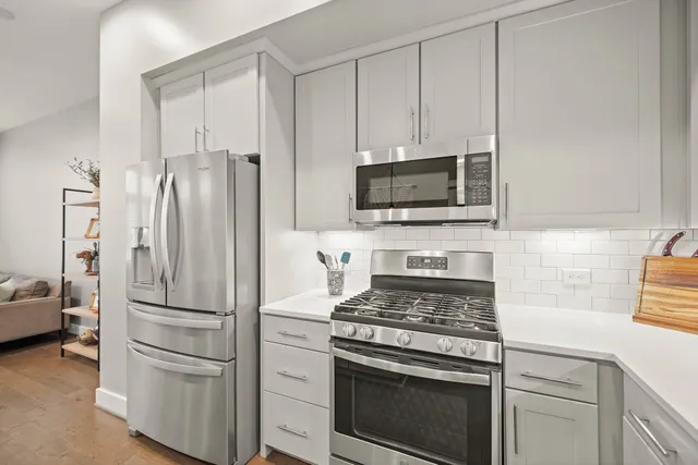 $325,000 | 720 West Donovan Street, Houston, TX 77091