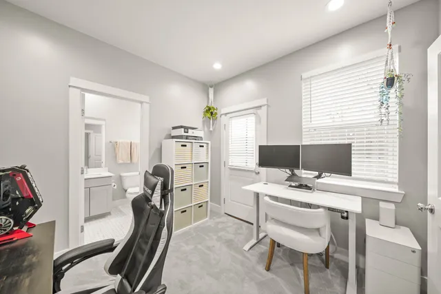 $325,000 | 720 West Donovan Street, Houston, TX 77091