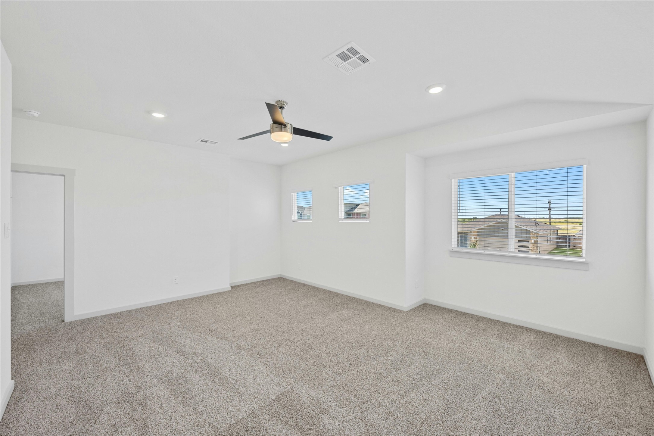 432 Wilshire Road San Marcos, TX 78666 - Photo 21 of 33