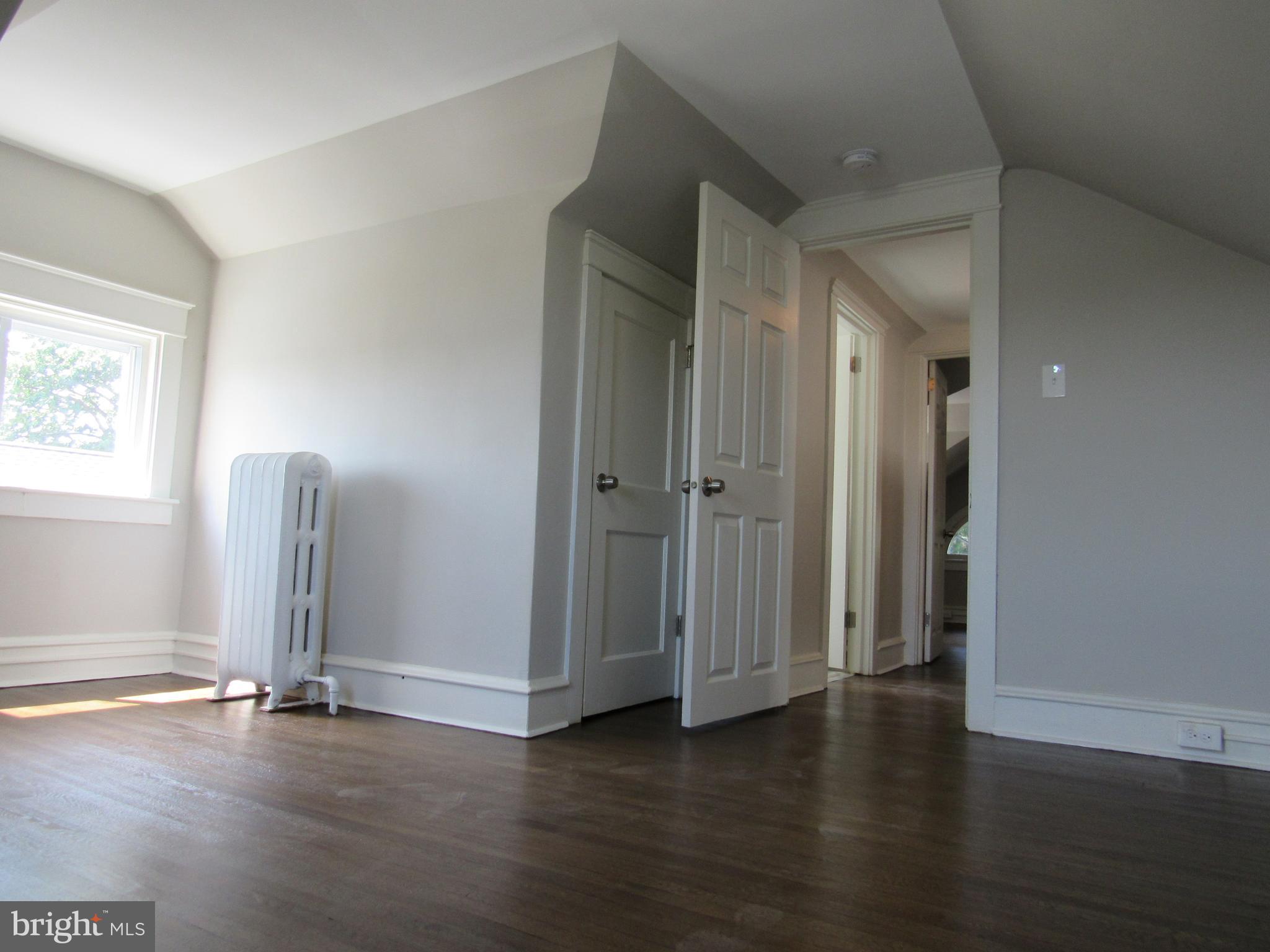 415 Netherwood Road Upper Darby, PA 19082 - Photo 14 of 31