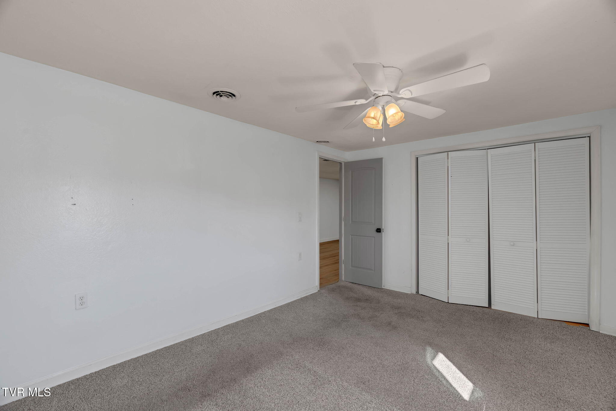 211 Mount Zion Church Road Jonesborough, TN 37659 - Photo 19 of 24 19-web-or-mls-211 Mount Zion Church Rd-1