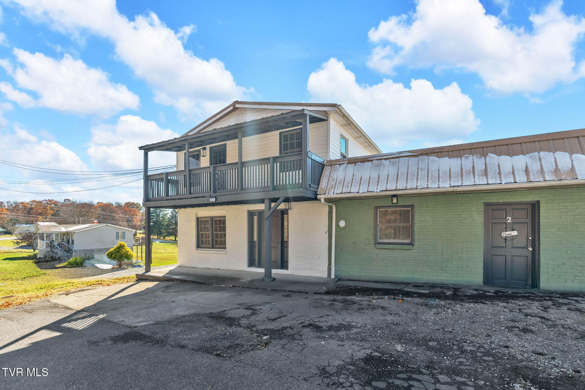 211 Mount Zion Church Road Jonesborough, TN 37659 - Photo 8 of 24 3-web-or-mls-211 Mount Zion Church Rd-3