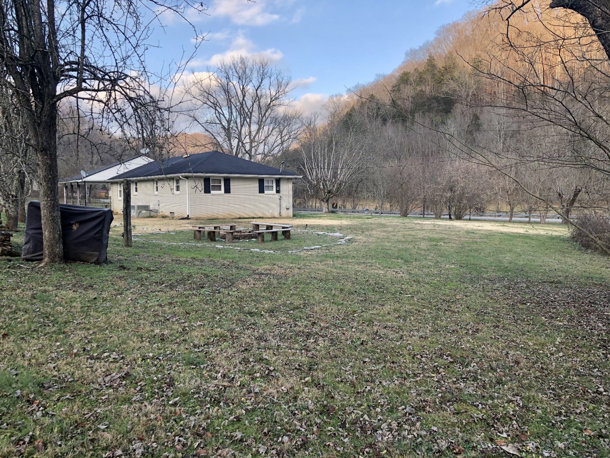 295 Little Creek Road Pleasant Shade, TN 37145 - Photo 11 of 41 Gallery Image 11