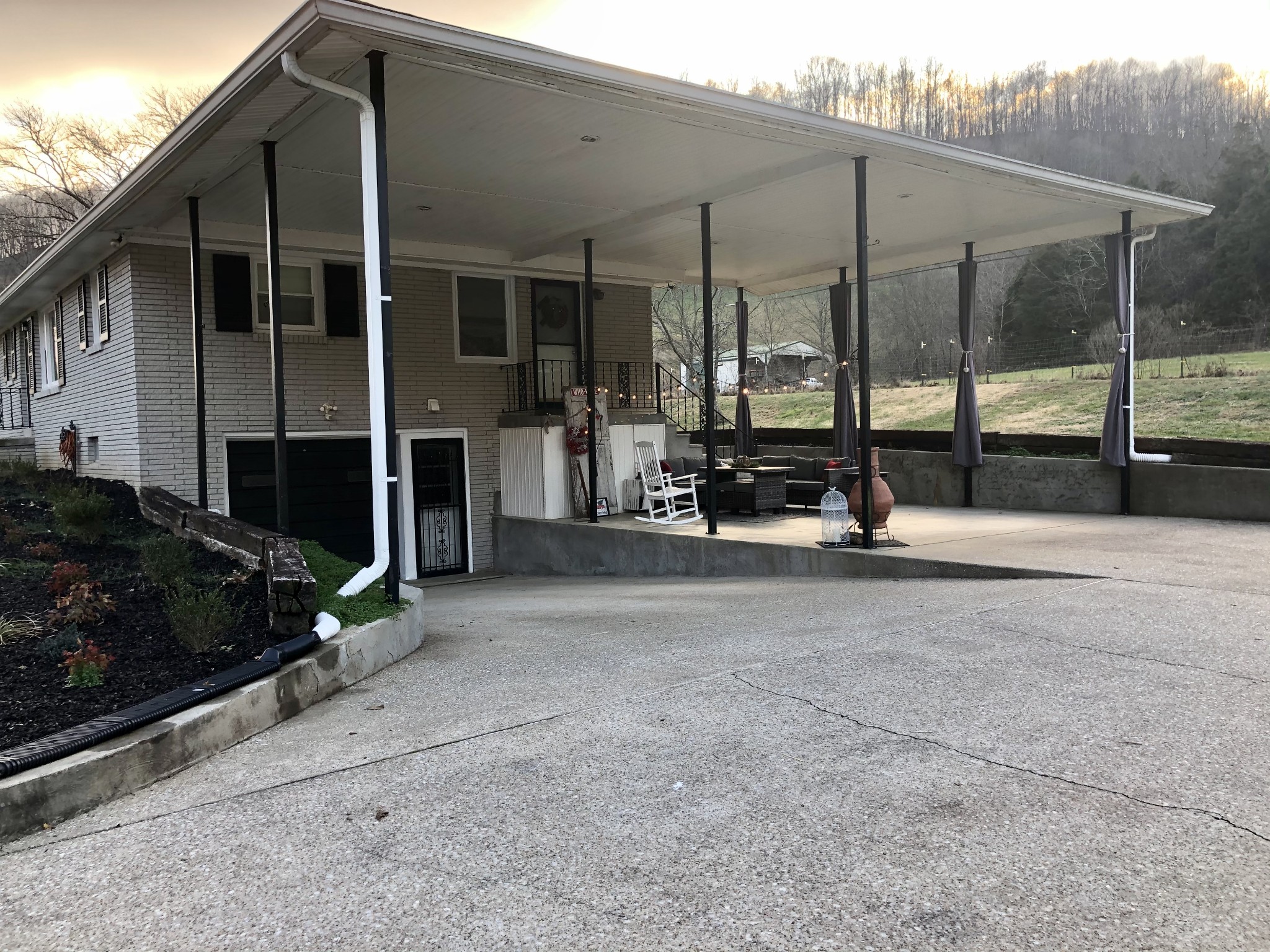 295 Little Creek Road Pleasant Shade, TN 37145 - Photo 5 of 41 Gallery Image 5