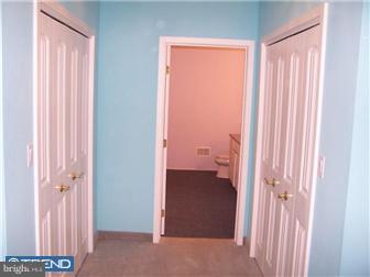445 Devon State Road Devon, PA 19333 - Photo 9 of 12 Bathroom