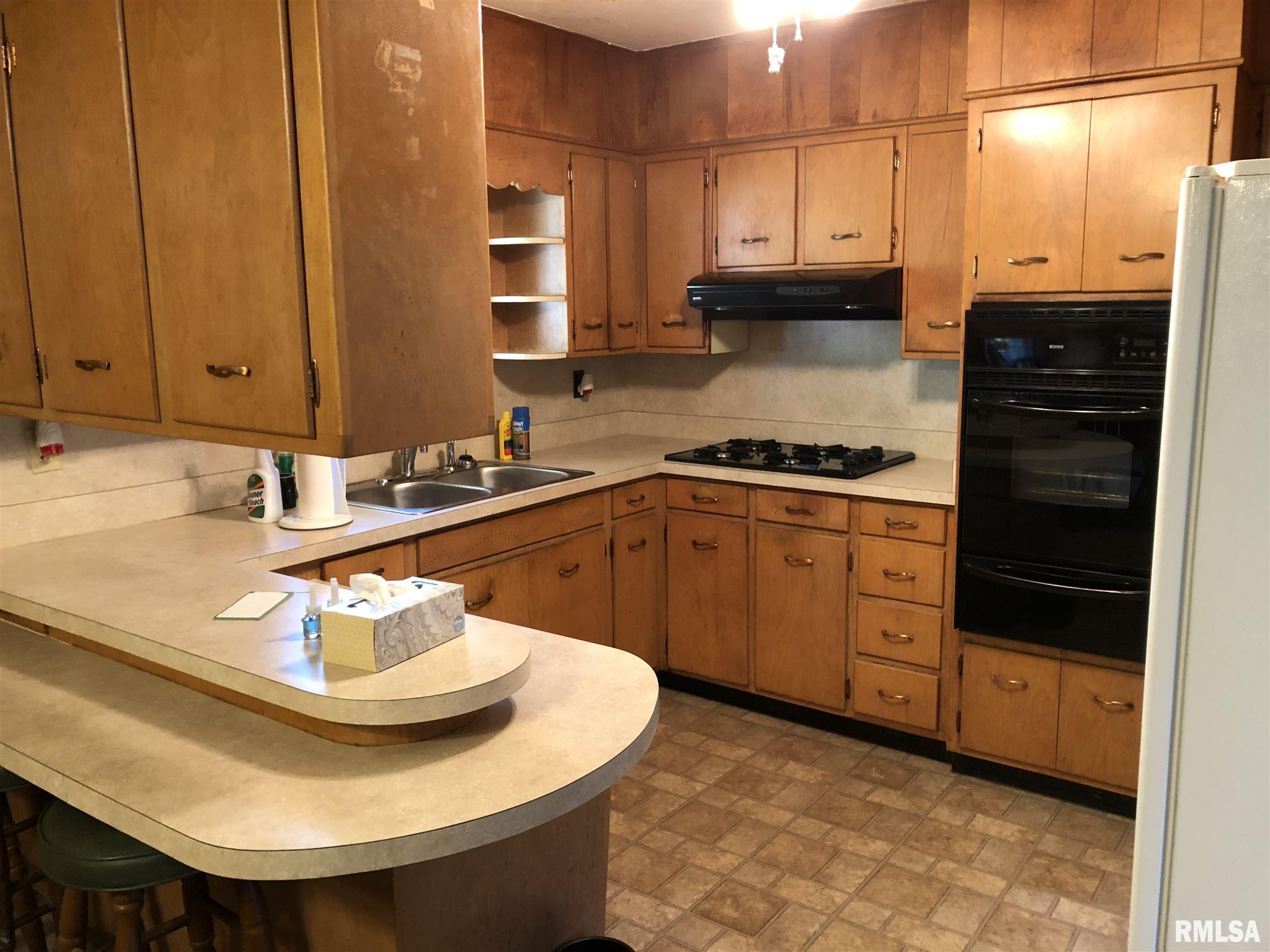 312 Red Row Marion, IL 62959 - Photo 11 of 16 Gallery Image 11
