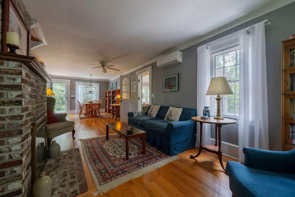 45 Old Paine Hollow Road Wellfleet, MA 02667 - Photo 19 of 46 45_old_Paine_Hollow-36