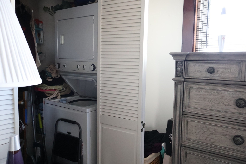 10-12 Fairview Avenue Swampscott, MA 01907 - Photo 11 of 41