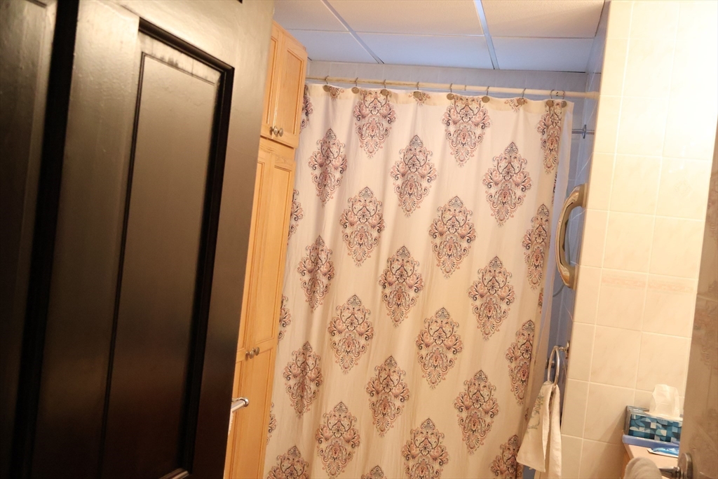 10-12 Fairview Avenue Swampscott, MA 01907 - Photo 21 of 41