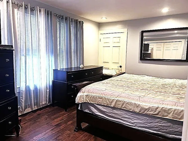 $1,199,000 | 10-12 Fairview Avenue, Swampscott, MA 01907