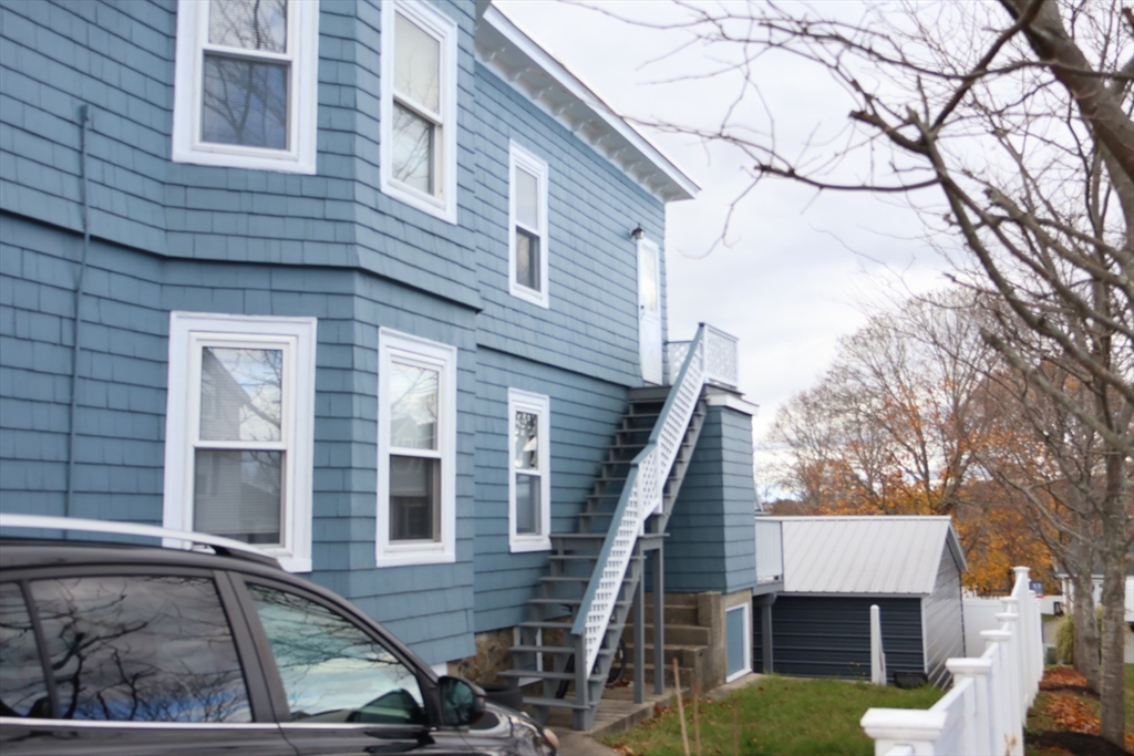 10-12 Fairview Avenue Swampscott, MA 01907 - Photo 4 of 41