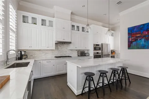 $565,000 | 8743 Oak Kolbe Lane, Houston, TX 77080
