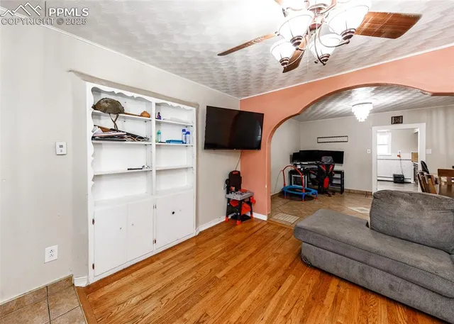 $250,000 | 2010 East Routt Avenue, Pueblo, CO 81004