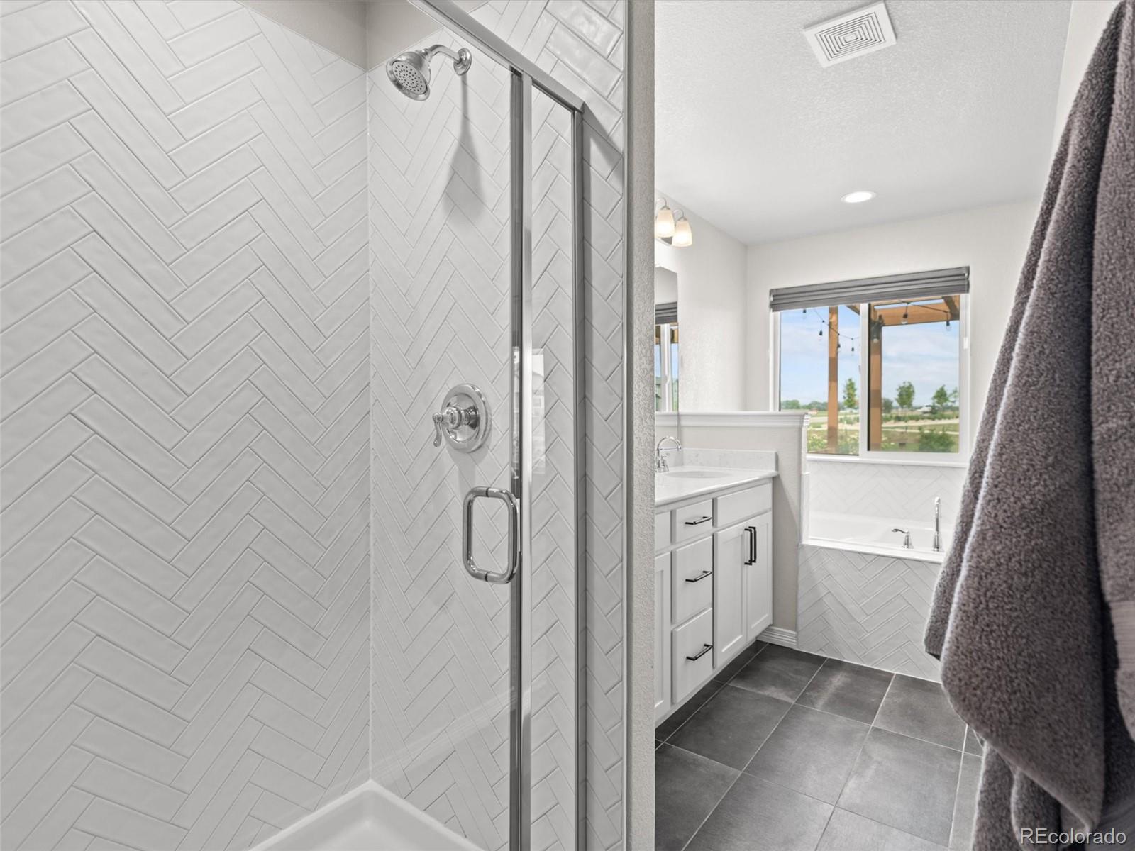 1242 Larimer Ridge Parkway Timnath, CO 80547 - Photo 35 of 50