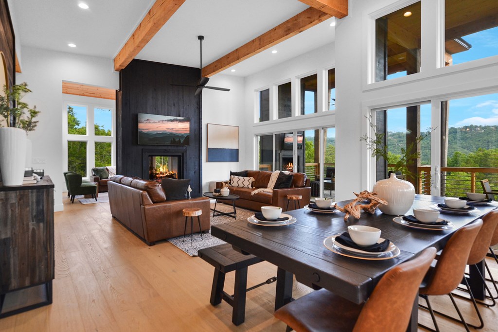 45 Eagle Watch Court Blue Ridge, GA 30513 - Photo 3 of 58 a living room with furniture kitchen view and a large window
