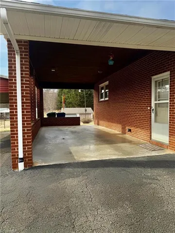 $225,000 | 140 Westwood Drive, Mount Airy, NC 27030