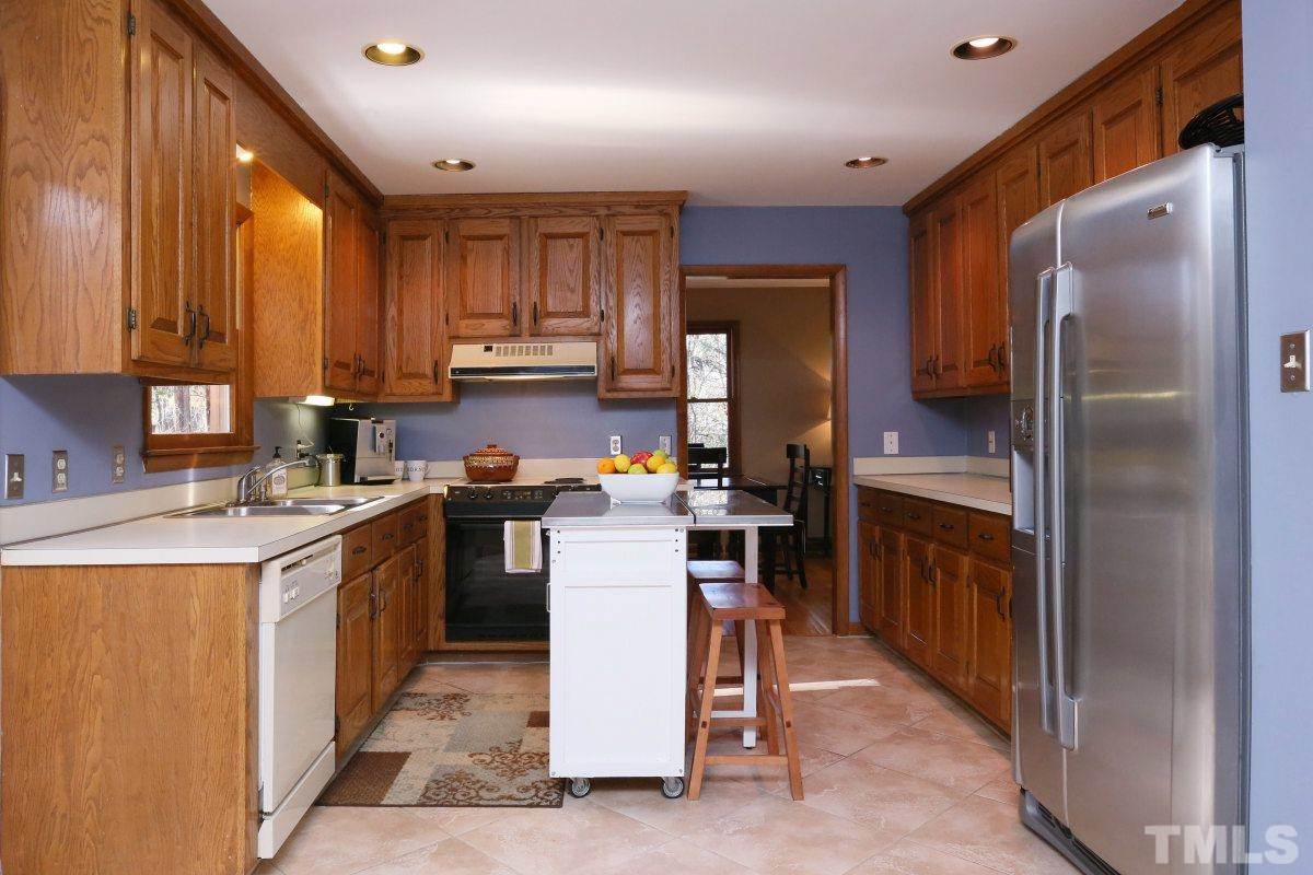 209 Glen Eden Road Durham, NC 27713 - Photo 6 of 25 lots of storage and counter space