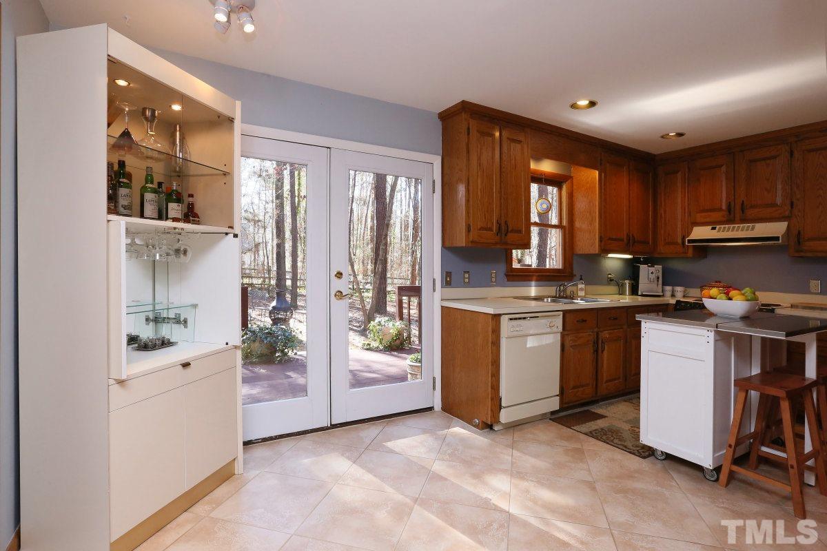 209 Glen Eden Road Durham, NC 27713 - Photo 8 of 25 large eat-in space