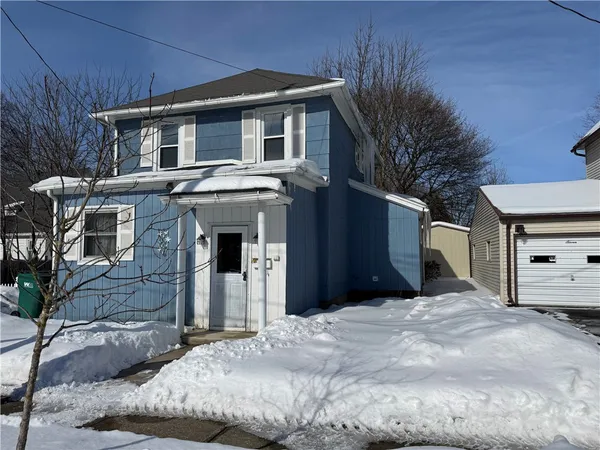$79,900 | 5 Genesee Street East, Perry, NY 14530