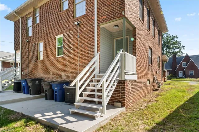 $1,450 | 2842 Bon Air Avenue, Winston-Salem, NC 27105