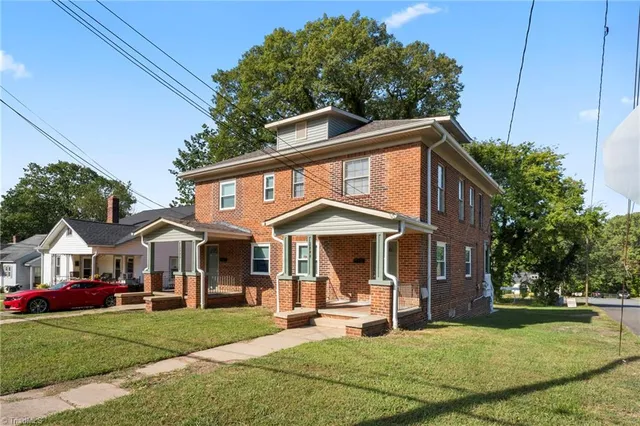 $1,450 | 2842 Bon Air Avenue, Winston-Salem, NC 27105