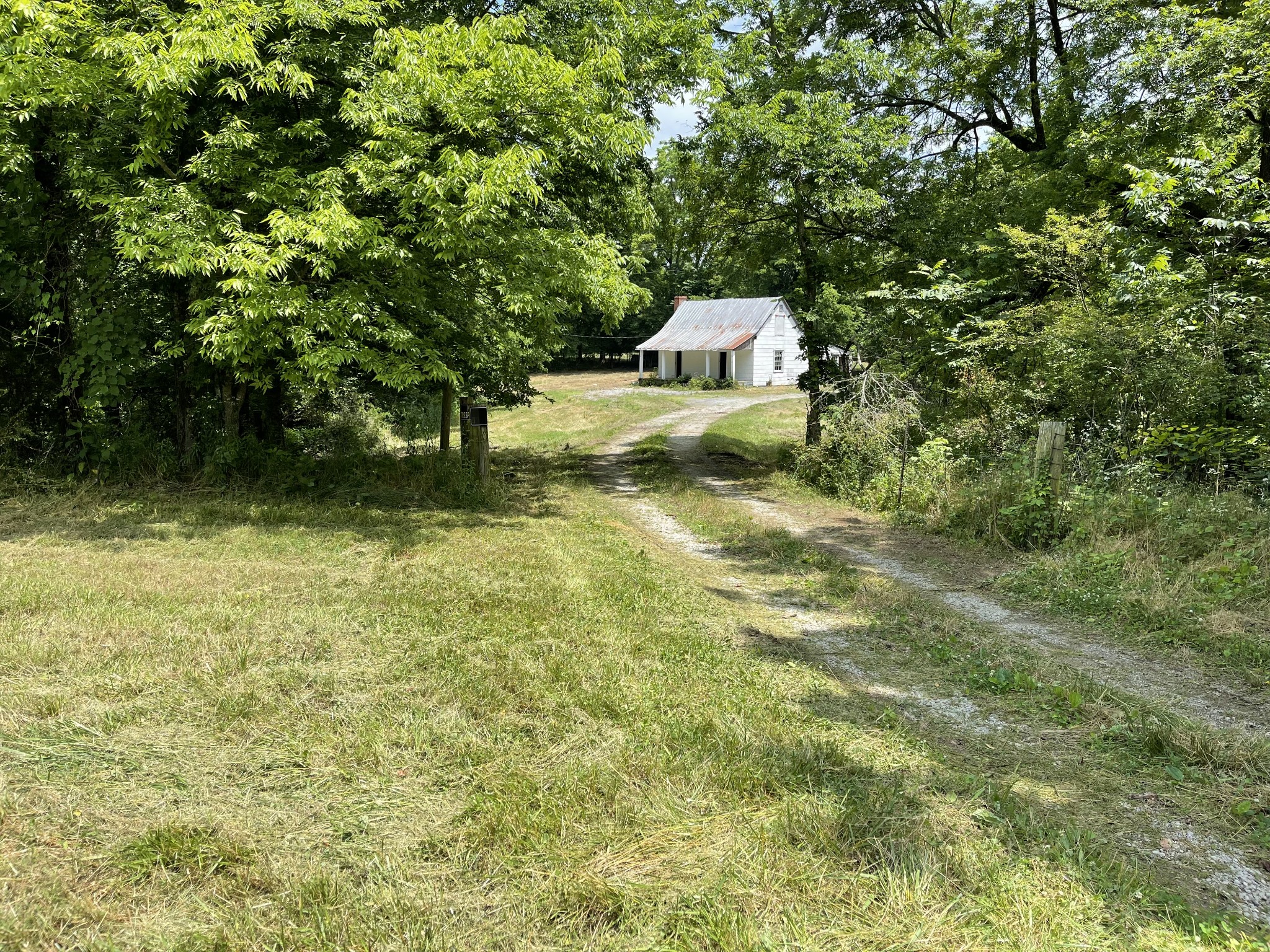 233 Preston Ridge/wet Prong Road Mulberry, TN 37359 - Photo 1 of 4 a backyard of a house with lots of green space