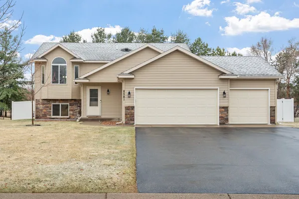$399,900 | 8581 Eisele Avenue Northeast, Monticello, MN 55362