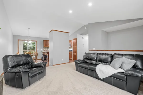 $399,900 | 8581 Eisele Avenue Northeast, Monticello, MN 55362