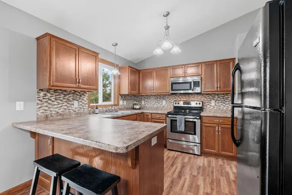 $399,900 | 8581 Eisele Avenue Northeast, Monticello, MN 55362