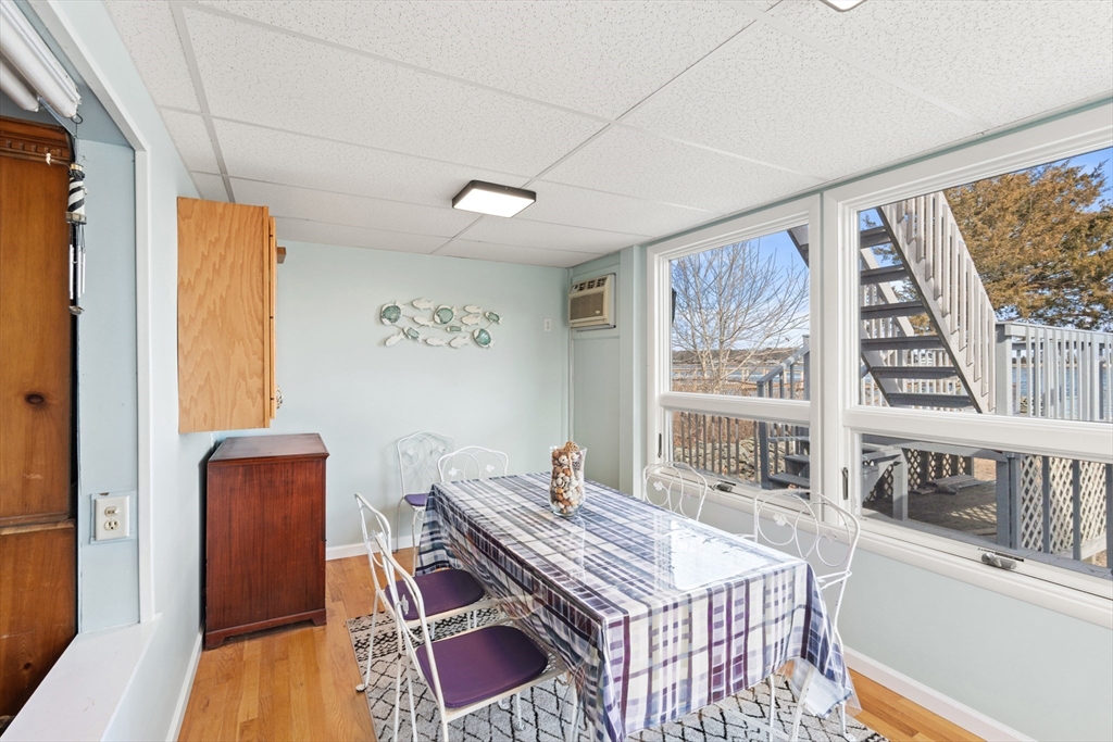 278 A Delano Road Marion, MA 02738 - Photo 12 of 32 a workspace with furniture and window