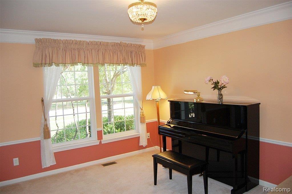 378 Pleasant Ridge Drive Canton, MI 48188 - Photo 7 of 25 Formal dining room / library