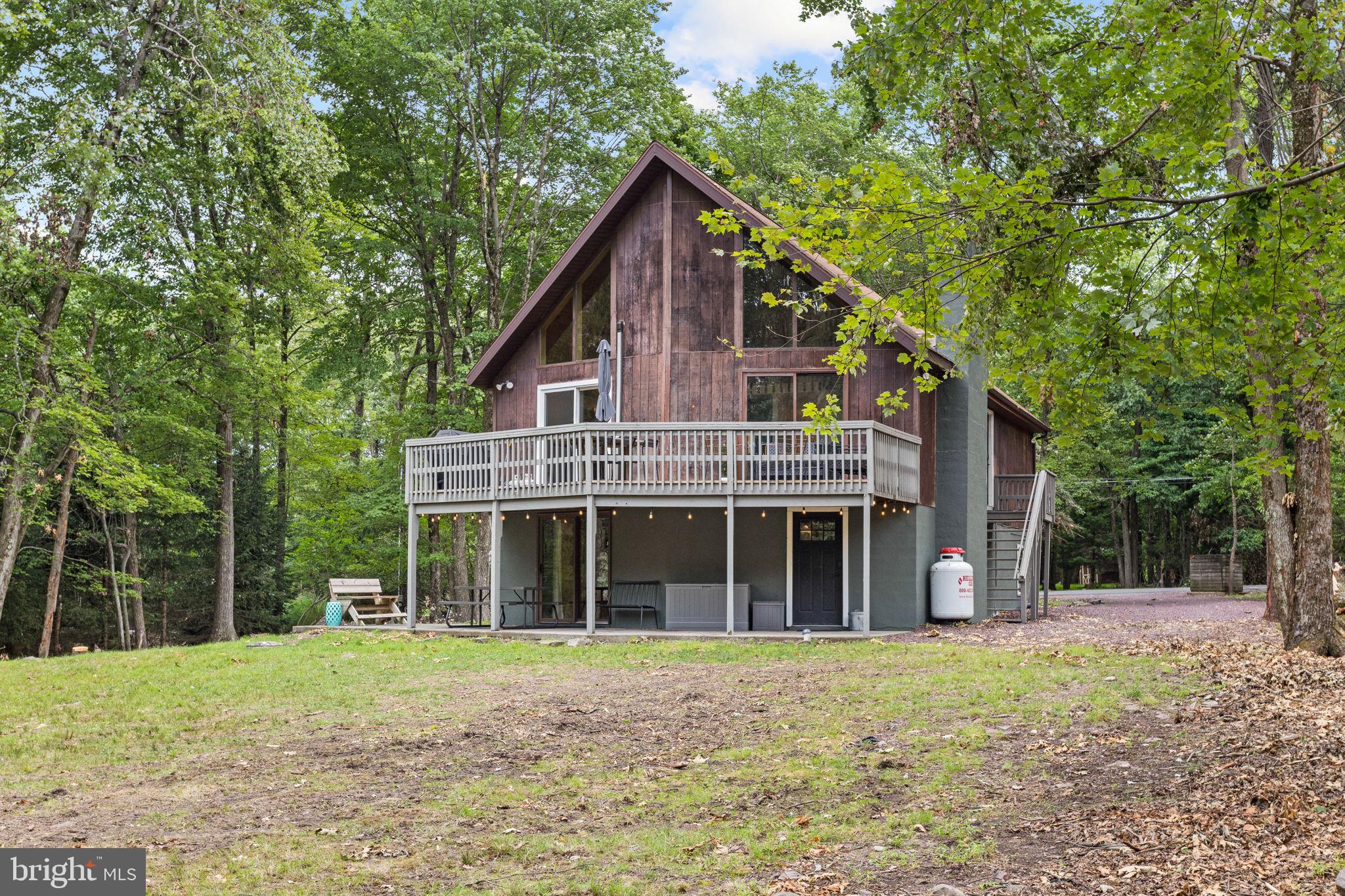 81 Pineknoll Drive Lake Harmony, PA 18624 - Photo 52 of 61 Back Exterior (Faces the Forest)