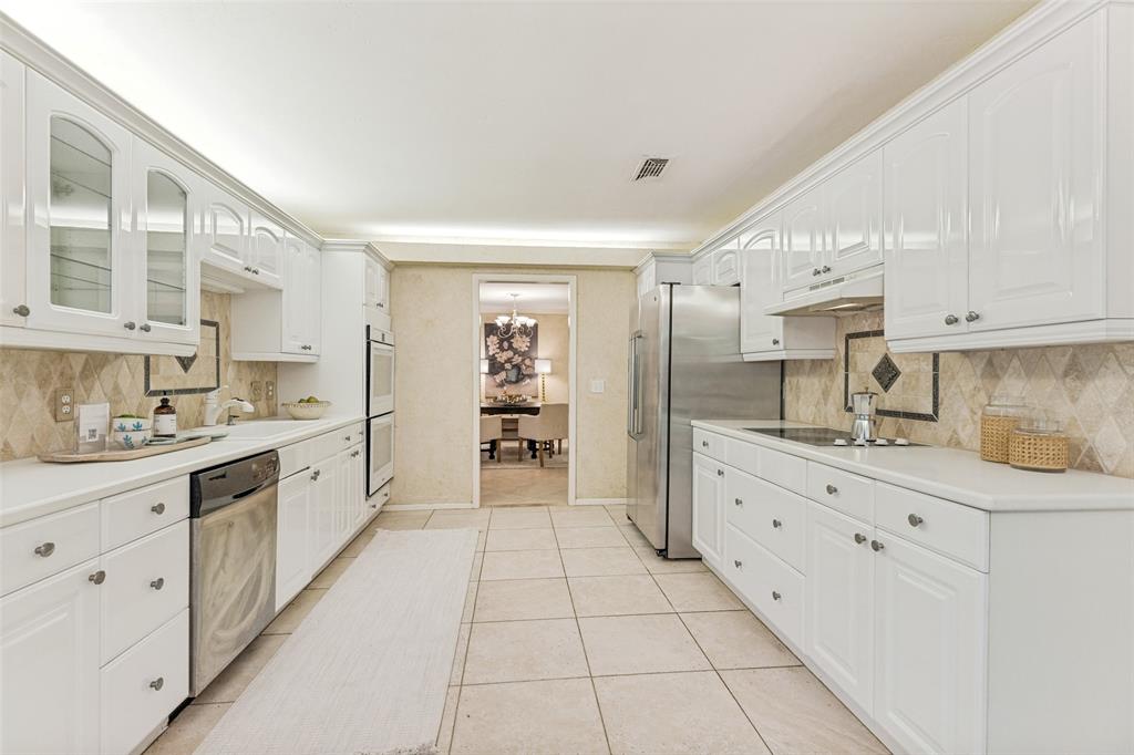 6 Crosslands Road Benbrook, TX 76132 - Photo 16 of 39 Gallery Image 16