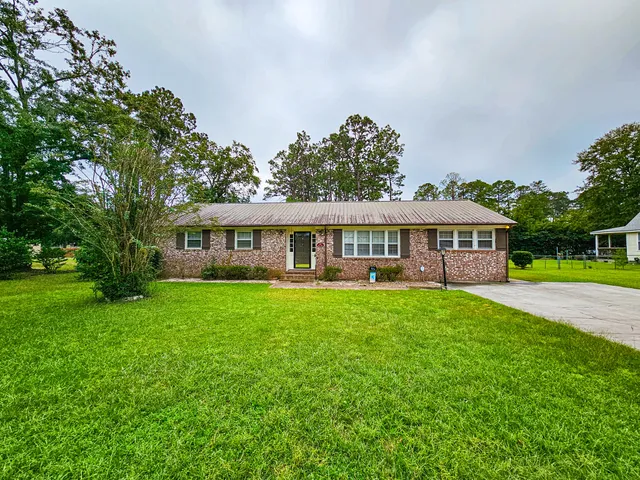 $250,000 | 213 Otis Road, Walterboro, SC 29488