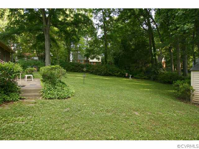 1308 Castleton Road Richmond, VA 23225 - Photo 2 of 10 Other - Back Yard with Azaleas