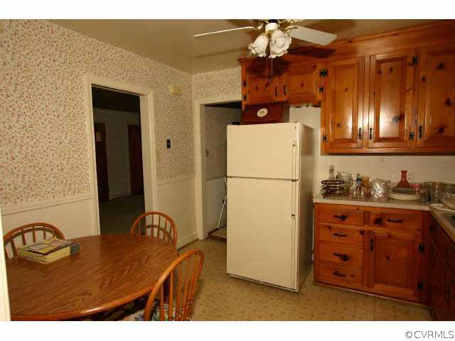 1308 Castleton Road Richmond, VA 23225 - Photo 9 of 10 Other - Eat-In Kitchen