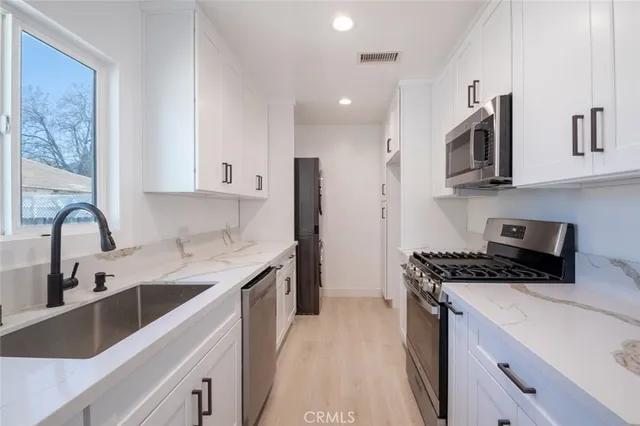 $1,199,000 | 7961 Apperson Street, Sunland, CA 91040