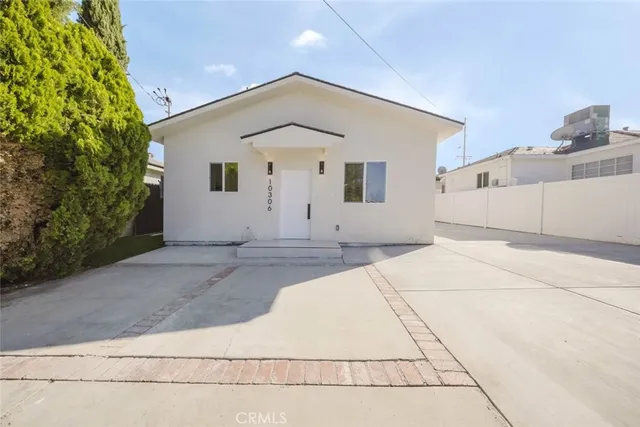 $1,199,000 | 7961 Apperson Street, Sunland, CA 91040