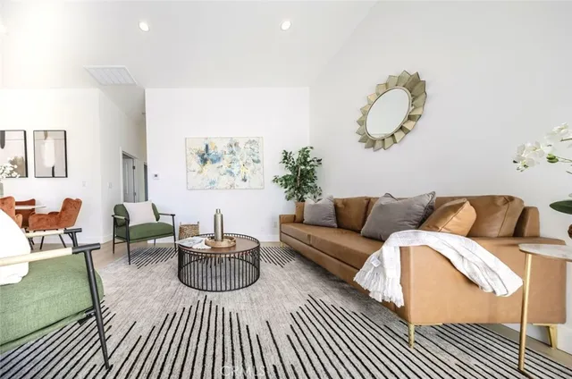 $1,199,000 | 7961 Apperson Street, Sunland, CA 91040