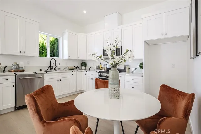 $1,199,000 | 7961 Apperson Street, Sunland, CA 91040