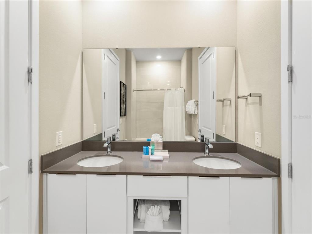 7740 Sandy Ridge Drive, Unit 122 Kissimmee, FL 34747 - Photo 37 of 63 Gallery Image 37
