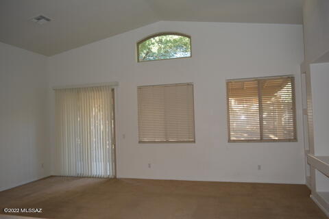 5502 West Red Rock Ridge Street Tucson, AZ 85742 - Photo 12 of 33