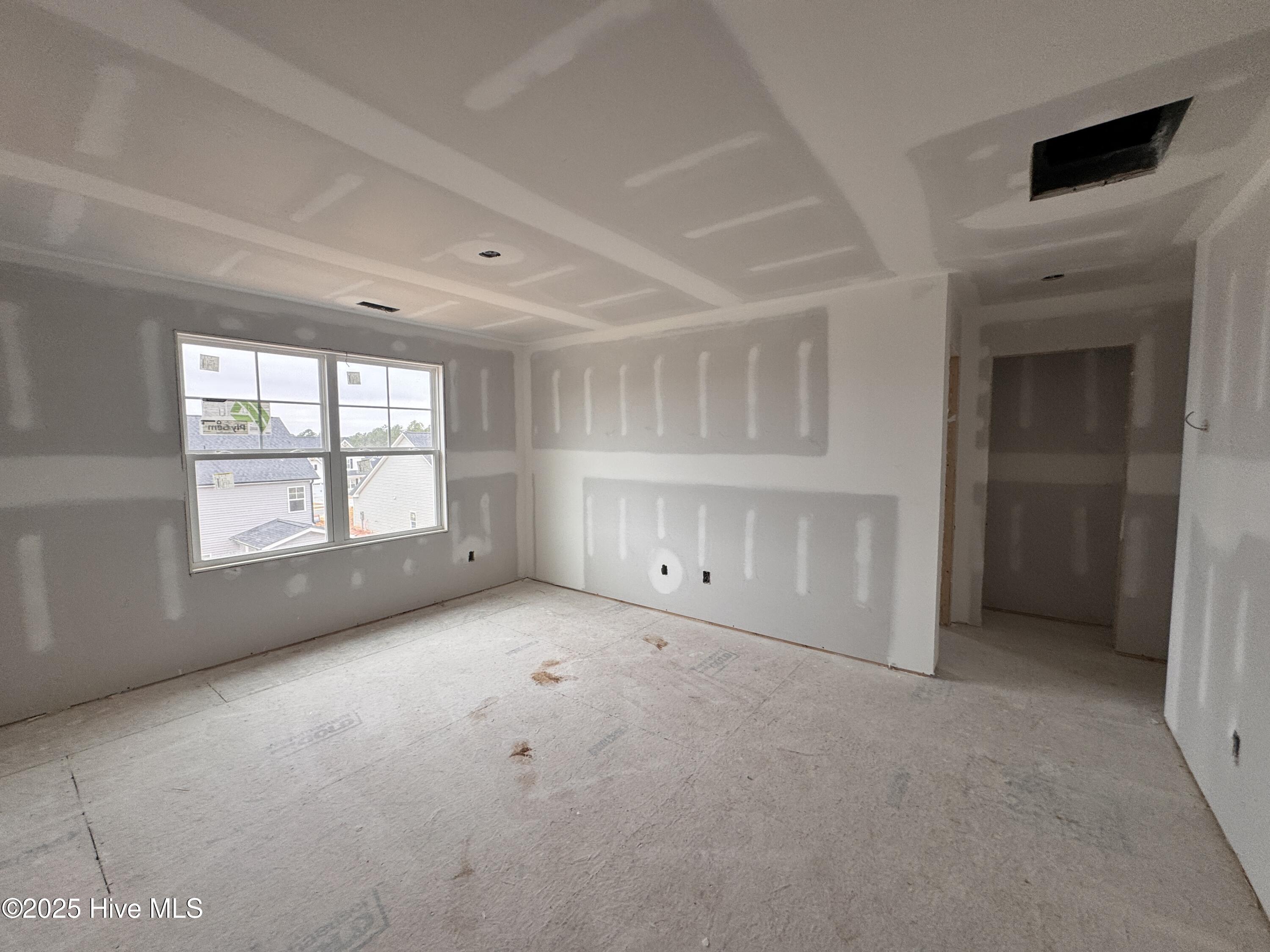 244 Rough Rdg Trail, Unit 74 Aberdeen, NC 28315 - Photo 16 of 34 IMG_3057