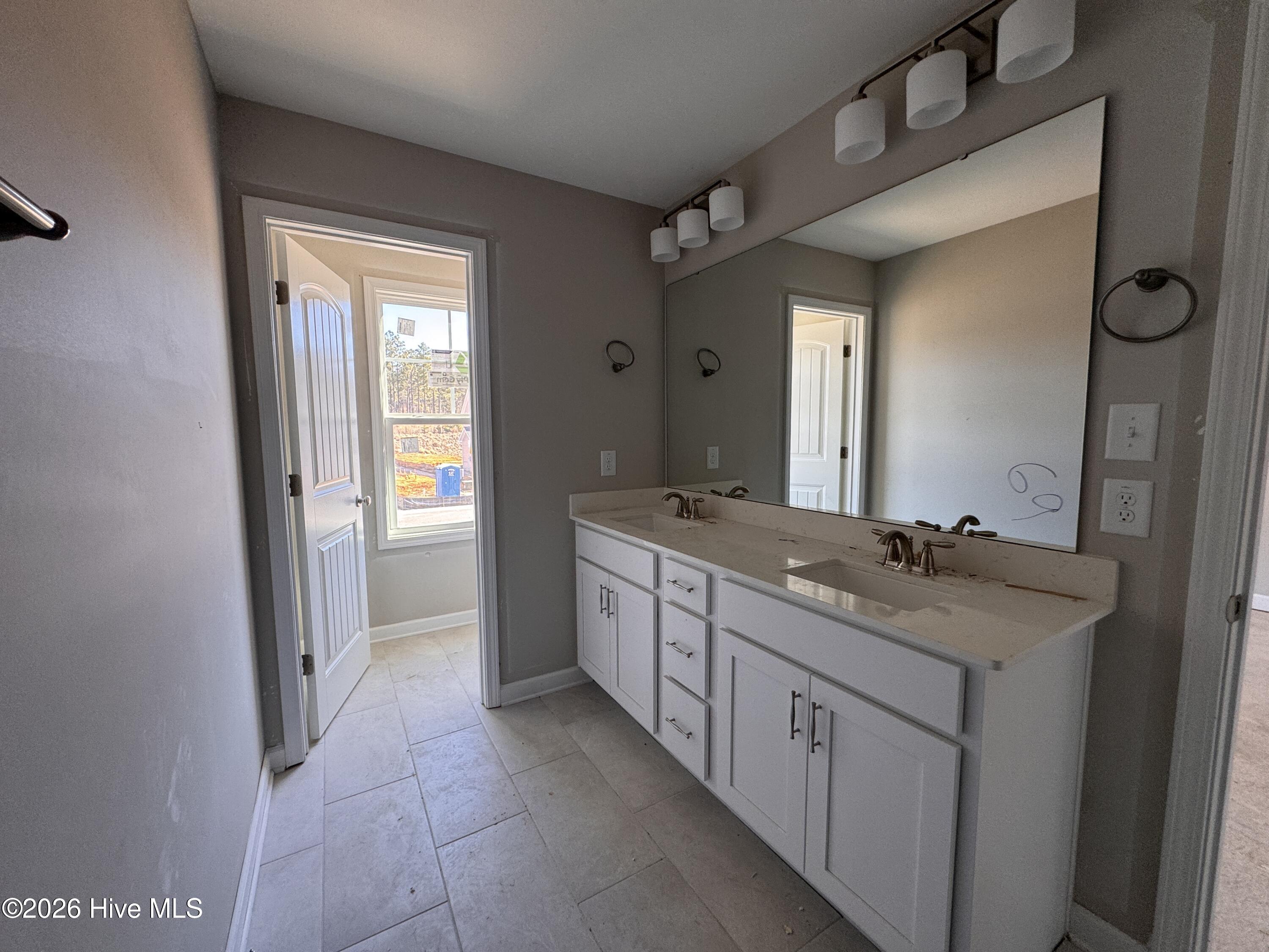 244 Rough Rdg Trail, Unit 74 Aberdeen, NC 28315 - Photo 17 of 31 IMG_4870