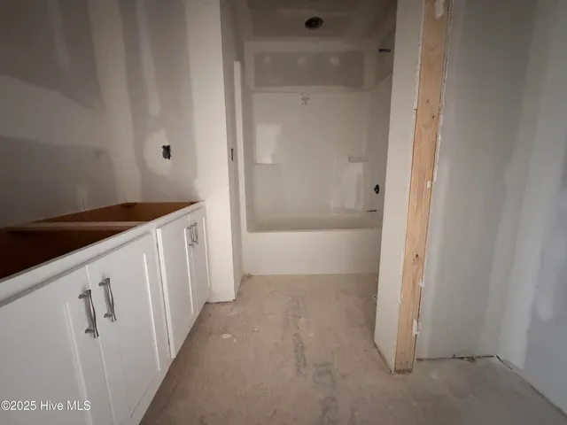 $454,902 | 244 Rough Rdg Trail, Unit 74, Aberdeen, NC 28315