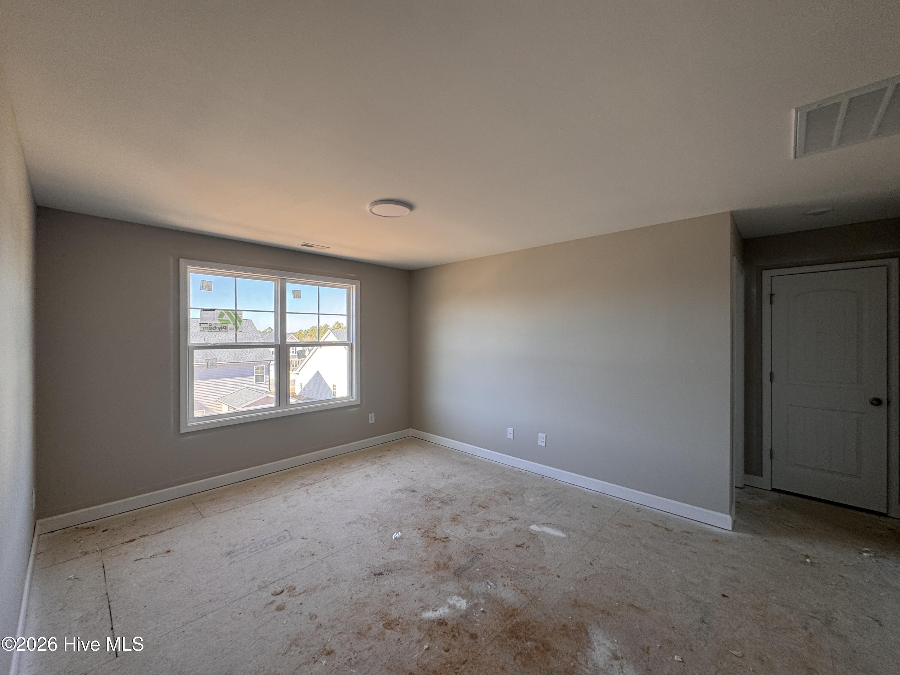 244 Rough Rdg Trail, Unit 74 Aberdeen, NC 28315 - Photo 20 of 31 IMG_4873